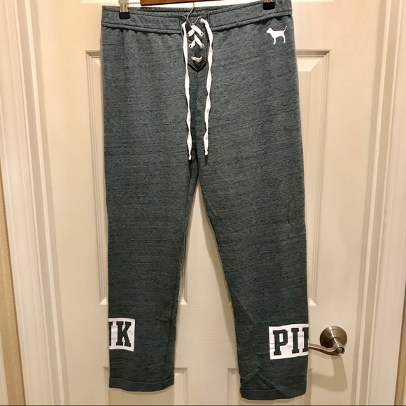 PINK Victoria's Secret Pants - PINK Victoria’s skinny jogger Capri sweatpants